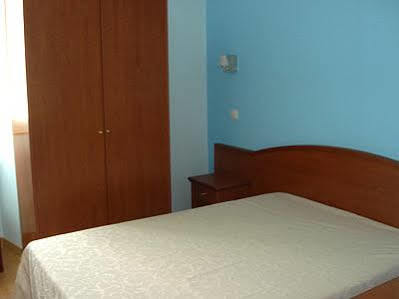 Chambres D'Hotes La Chaumiere Arcy-sur-Cure Exterior photo